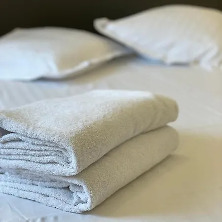 Centre De Beausoleil, Climatise, Wifi, Terrasse. Apartment *