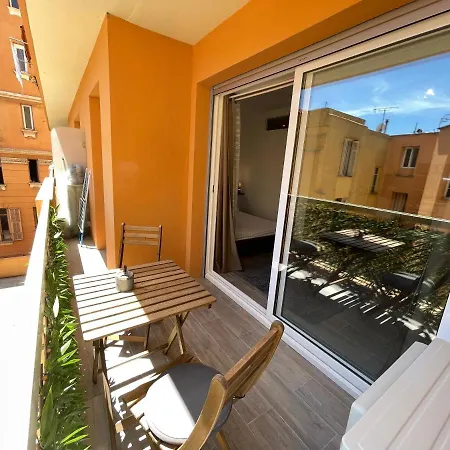Centre De Beausoleil, Climatise, Wifi, Terrasse. * Beausoleil