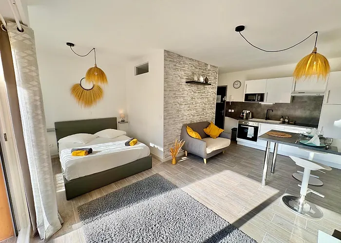 Apartment A 200m De Monaco, Moderne, Terrasse & Clim